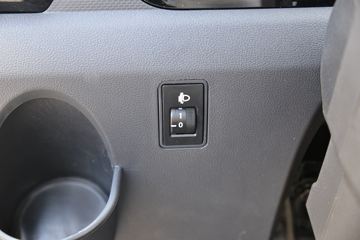 һ������ ��Ű���1ϵV6 102���� 3.32���Ű������Ῠ(��ɲ)(CA1040K3LE6)ͼƬ