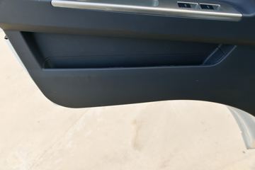 һ������ ��Ű���1ϵV6 102���� 3.32���Ű������Ῠ(��ɲ)(CA1040K3LE6)ͼƬ