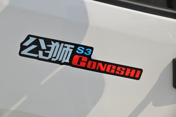 һ������ ��Ź�ʨ 150���� 4.2�׵�����ʽ�ῨͼƬ