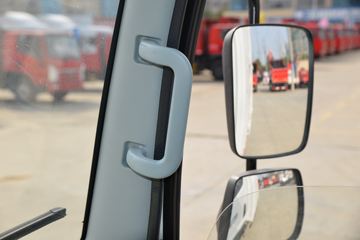 һ������ ��Ź�ʨ 150���� 4.2�׵�����ʽ�ῨͼƬ