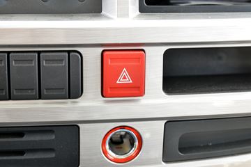 һ������ ��Ź�ʨ 150���� 4.2�׵�����ʽ�ῨͼƬ