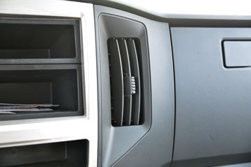 һ������ ��Ź�ʨ 150���� 4.2�׵�����ʽ�ῨͼƬ