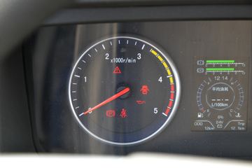 һ������ ��Ź�ʨ 150���� 4.2�׵�����ʽ�ῨͼƬ