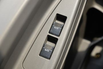 һ������ ��Ź�ʨ 150���� 4.2�׵�����ʽ�ῨͼƬ