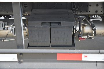 һ������ ��Ź�ʨ 150���� 4.2�׵�����ʽ�ῨͼƬ