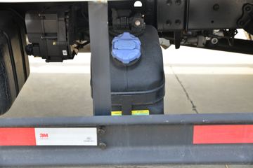 һ������ ��Ź�ʨ 150���� 4.2�׵�����ʽ�ῨͼƬ