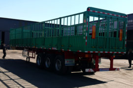 13米&nbsp;仓栅式半挂车外观图片