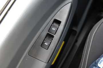 ��� ��VH 150���� 4.16�׵�����ʽ�Ῠ(����)(CA5040XXYP40K56L2E6A84)ͼƬ