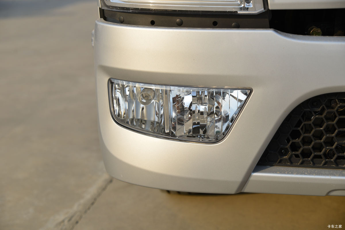 ��� ��; 130���� 3.78���Ű��դʽ�Ῠ(CA5045CCYP40K50L2E6A84)���                                                