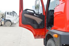 一汽解放 麟VH2.0 220马力 4X2 6.7米仓栅式载货车(国六)(CA5180CCYPK15L2E6A80)