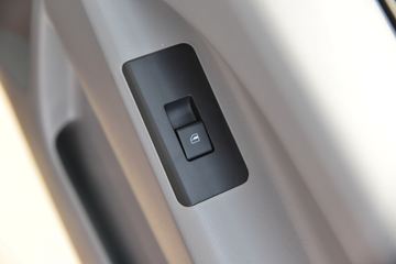 �й�����HOWO ׷�� 150���� 4.15�׵��������Ῠ(����)ͼƬ