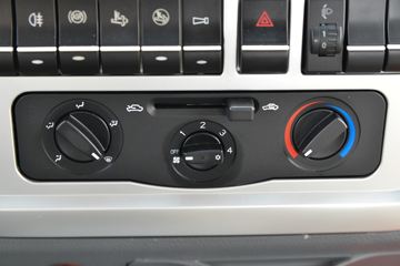 �й�����HOWO ׷�� 150���� 4.15�׵��������Ῠ(����)ͼƬ