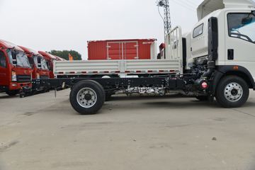 йHOWO ׷ 130 4.15׵ʽῨ()(ZZ5047XXYH3315F141)ͼƬ