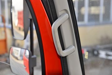 ���� ����R8 184���� 4X2 5.25����ж��(EQ3145S8EDC)ͼƬ