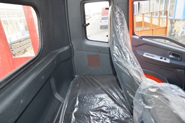 ���� ����R8 184���� 4X2 5.25����ж��(EQ3145S8EDC)ͼƬ