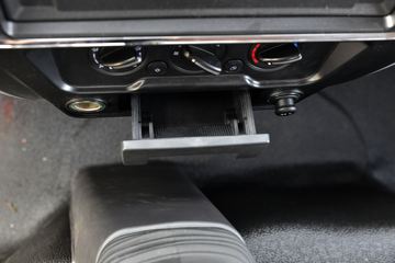 ���� ����R8 184���� 4X2 5.25����ж��(EQ3145S8EDC)ͼƬ