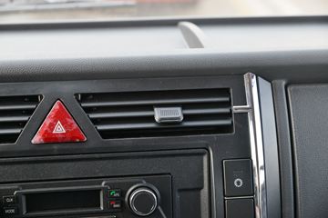 ���� ����R8 184���� 4X2 5.25����ж��(EQ3145S8EDC)ͼƬ