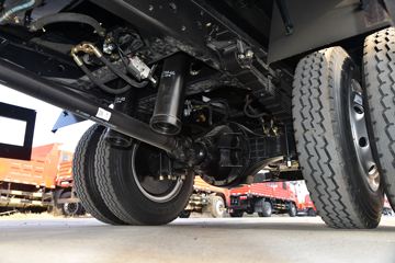 ���� ����R8 184���� 4X2 5.25����ж��(EQ3145S8EDC)ͼƬ