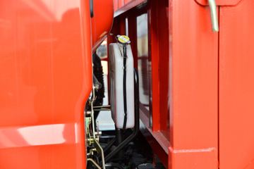 ���� ����R8 184���� 4X2 5.25����ж��(EQ3145S8EDC)ͼƬ