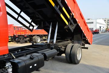 ���� ����R8 184���� 4X2 5.25����ж��(EQ3145S8EDC)ͼƬ