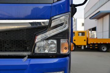 ���� ����R6 170���� 4X2 4.1����ж��ͼƬ