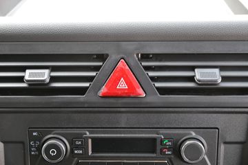���� ����R5 120���� 4X2 3.3����ж��(����)ͼƬ