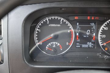 ���� ����R5 120���� 4X2 3.3����ж��(����)ͼƬ