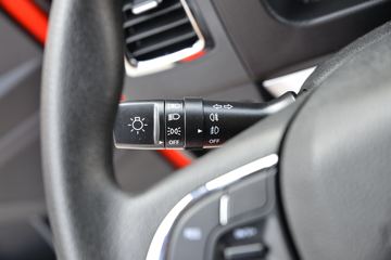 ���� ����R5 120���� 4X2 3.3����ж��(����)ͼƬ