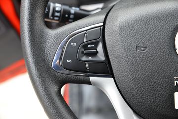 ���� ����R5 120���� 4X2 3.3����ж��(����)ͼƬ