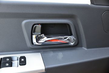 ���� ����R5 120���� 4X2 3.3����ж��(����)ͼƬ