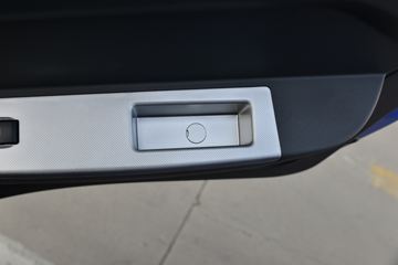 ���� ����R6 170���� 4X2 4.1����ж��ͼƬ