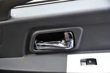 ���� ����R6 170���� 4X2 4.1����ж��ͼƬ