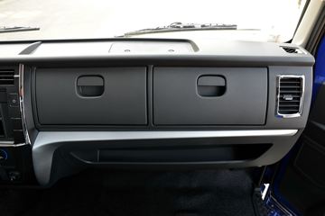 ���� ����R6 170���� 4X2 4.1����ж��ͼƬ