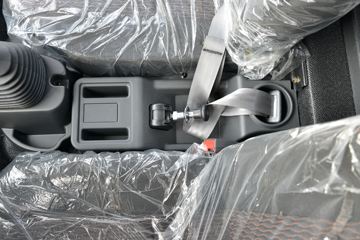 ���� ����R6 170���� 4X2 4.1����ж��ͼƬ