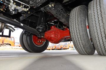 ���� ����R5 120���� 4X2 3.3����ж��(����)ͼƬ