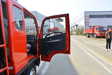���� ����R5 120���� 4X2 2.9����ж��(����)ͼƬ