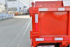 东风 福瑞卡R5 120马力 4X2 3.3米自卸车(国六)(EQ3043S3EDF)