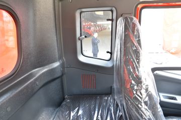 ���� ����R5 120���� 4X2 2.9����ж��(����)ͼƬ