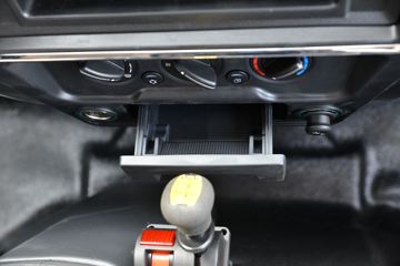 ���� ����R5 120���� 4X2 2.9����ж��(����)ͼƬ