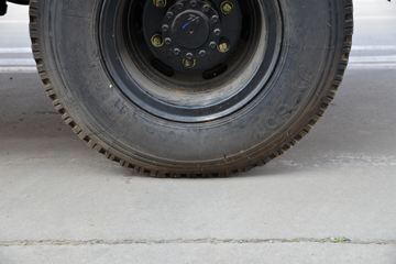 ���� ����R6 170���� 4X2 4.1����ж��ͼƬ
