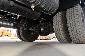 ���� ����R6 170���� 4X2 4.1����ж��ͼƬ