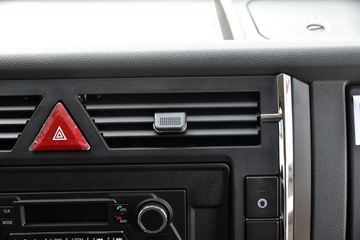 ���� ����R5 120���� 4X2 2.9����ж��(����)ͼƬ