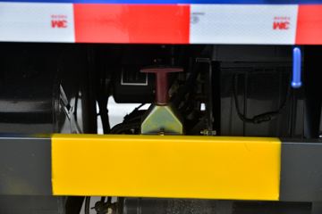 ���� ����R6 170���� 4X2 4.1����ж��ͼƬ