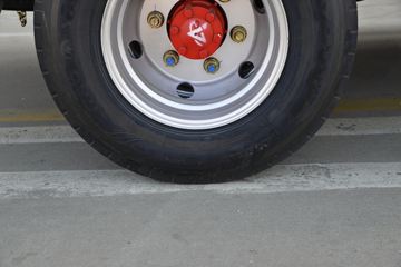 ���� ����R5 120���� 4X2 2.9����ж��(����)ͼƬ