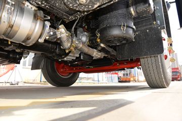 ���� ����R5 120���� 4X2 3.3����ж��(����)ͼƬ