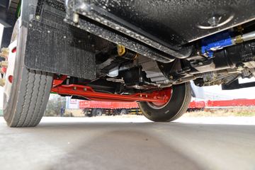 ���� ����R5 120���� 4X2 3.3����ж��(����)ͼƬ