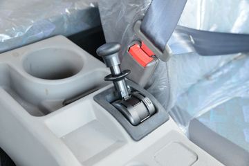 ���� ����F8 184���� 4X2 5.25����ж��(����)ͼƬ