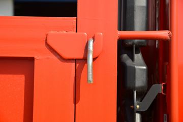 ���� ����F8 184���� 4X2 5.25����ж��(����)ͼƬ