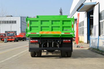 ���� ����R6 180���� 4��2 3.9����ж��(����)ͼƬ