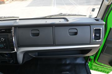 ���� ����R6 180���� 4��2 3.9����ж��(����)ͼƬ